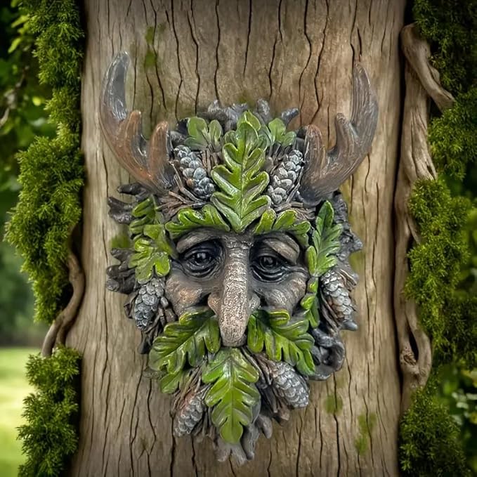 Tree Face Sculpture, Funny Horned Old Man Tree Hugger Statue, Indoor & Outdoor Creative Props for Garden and Home,8.27" x 5.12" x 2.4"