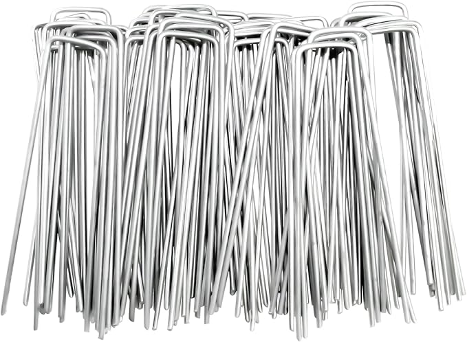 AAGUT Garden Stakes Pins, Landscape Staples 200 Pack 6 Inch 11-Gauge Galvanized Lawn Stake for Dog Fence, Weed Barrier Fabric, Ground Cover, Irrigation Tubing Soaker Hose, Chicken Wire