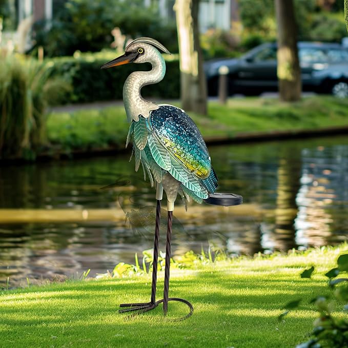 HONGLAND Solar Heron Metal Crane Statue Garden Heron Sculpture, Glass Outdoor Crane Yard Art Coastal Ocean Bird Decor 24 Inch Lawn Ornament for Backyard Porch Patio Decor(Green)