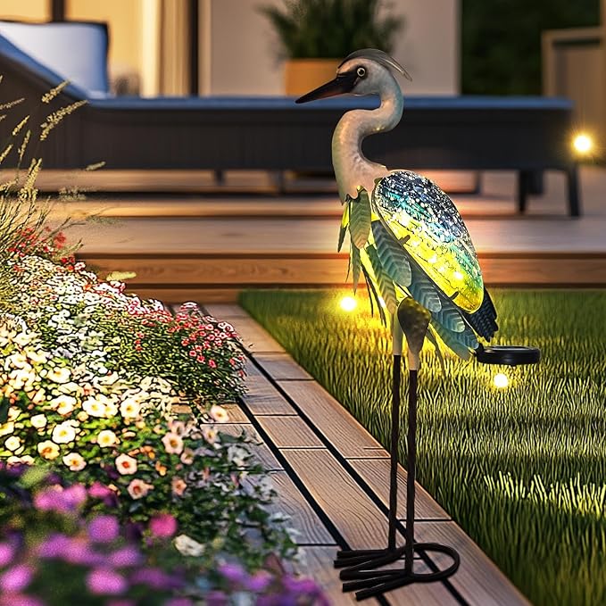 HONGLAND Solar Heron Metal Crane Statue Garden Heron Sculpture, Glass Outdoor Crane Yard Art Coastal Ocean Bird Decor 24 Inch Lawn Ornament for Backyard Porch Patio Decor(Green)