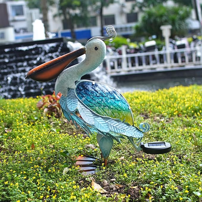 HONGLAND Solar Metal Pelican Statues Garden Sculpture & Statues, 17 Inch Glass Outdoor Pelican Yard Art Coastal Ocean Bird Decor Lawn Ornament for Backyard Porch Patio Decor(Blue-Green)