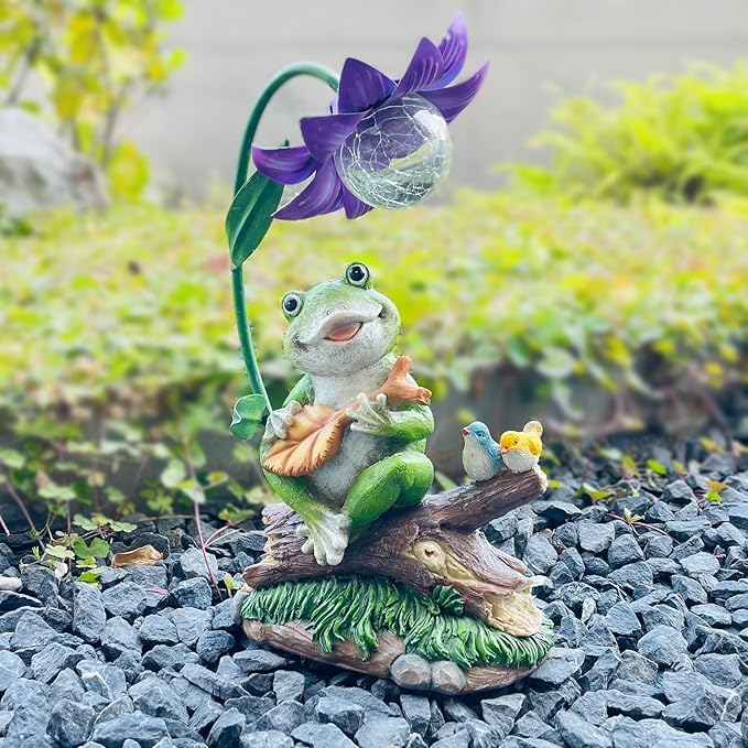 Garden Decor Statues, Outdoor Funny Frog Statue, Solar Frog Gift Sculpture Decoration for Home Patio, Yard, Lawn, Porch, Ornament