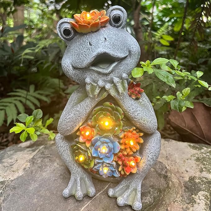 Solar Garden Frog Statues with Outdoor Light for Outdoor Decor Succulent and 8 LED Lights Solar Frog Art Decor for Lawn Yard Decor Gifts for Women Mother's Day Birthday
