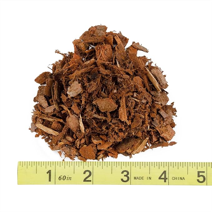 100% Natural Pine Bark Mulch Nuggets (30 Quarts), Small Mulch Chips for Indoor/Outdoor Container Gardening, Ideal for Soil Supplement, Houseplant Mulch, and Terrariums
