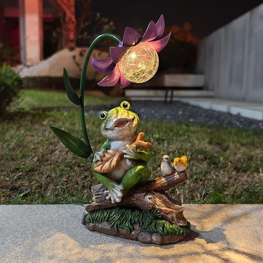 Garden Decor Statues, Outdoor Funny Frog Statue, Solar Frog Gift Sculpture Decoration for Home Patio, Yard, Lawn, Porch, Ornament