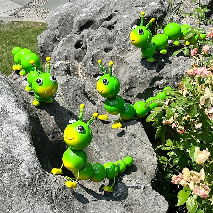 Metal Caterpillar Statue Yard Art Garden Decor for Outside Patio Lawn Ornaments Fence Decorations Gift for Family,Friends,Garden Lovers - Set of 4(Green)