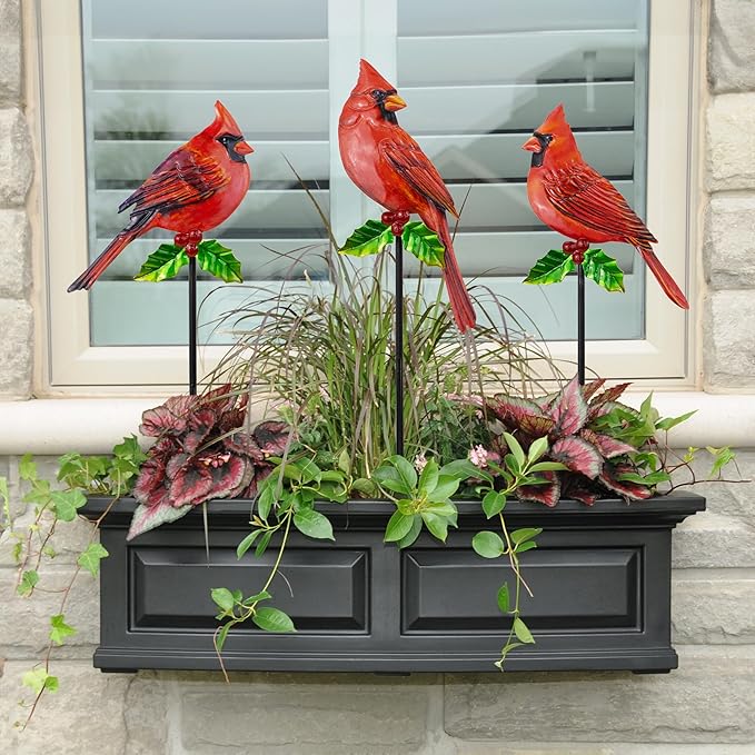 3 Pack Red Birds Metal Decorative Garden Stakes - 20 Inch Shaker Patio Decor Art and Rust Resistant Metal Garden Decor for Indoor and Outdoor Decor - Perfect for Patio and Lawn Ornaments