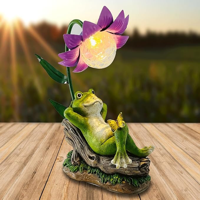 Solar Frog Garden Decor Outdoor Statue - Frogs Umbrella LED Waterproof Sculptures Lights, Patio Pathway Frog Figurine for Yard Decoration Lawn Ornament Gardening Gifts for Women Mom Grandma
