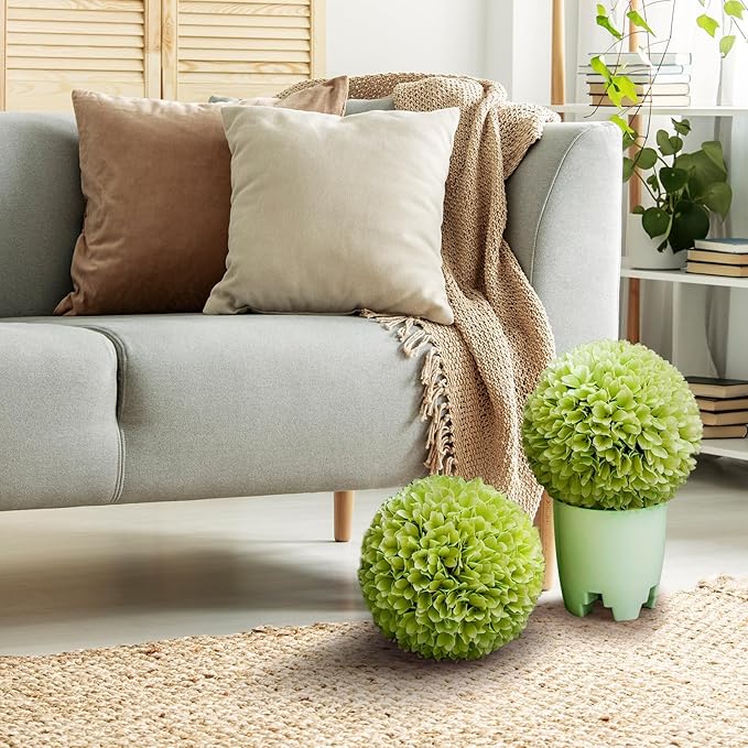 Goplus 11 Inch Topiary Balls Artificial Outdoor Set of 2, Faux Boxwood Ball, Fake Plant Sphere, Round Artificial Plant Balls for Front Door, Porch, Backyard, Balcony, Home Décor (Green)