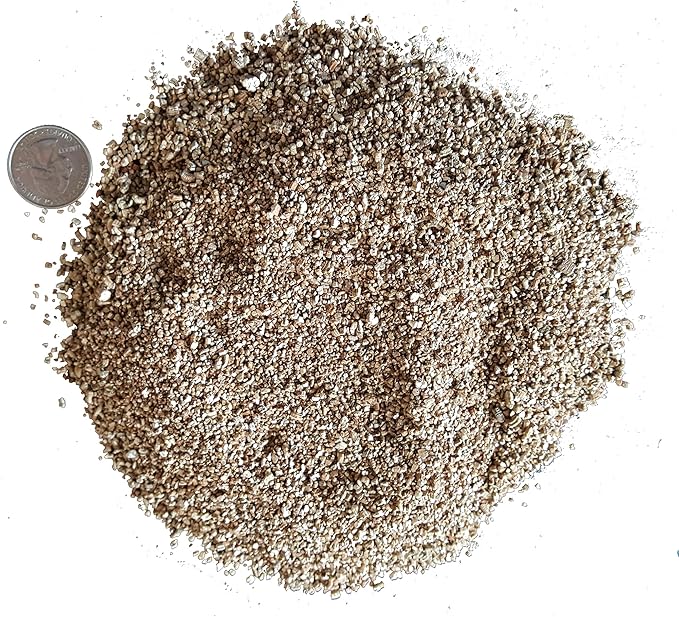 PVP Medium Vermiculite – Professional Grade – Excellent Soil Conditioner - Medium Granule – 103 Quarts - 4 Cubic Foot