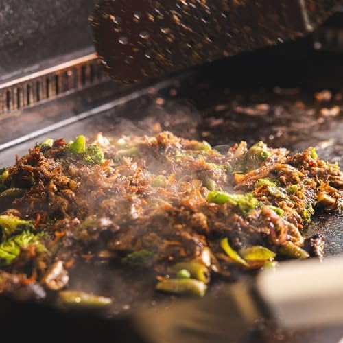 recteq Pellet Grill - SmokeStone 600, Outdoor Griddle Grill with Even Temperature, WiFi Enabled Wood Pellet Griddle Grills, SmokeStone 600 + Sizzling Essentials Bundle