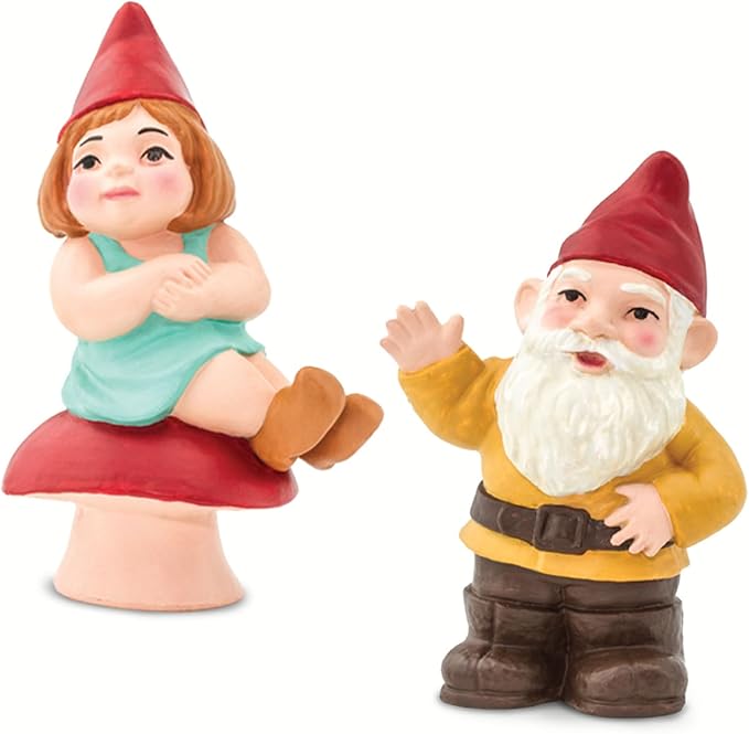 Safari Ltd. Gnome Family TOOB - Hand-Painted, 6 Pieces Lifelike Model Figures - Fun Educational Fantasy Toy for Boys, Girls & Kids Ages 3+