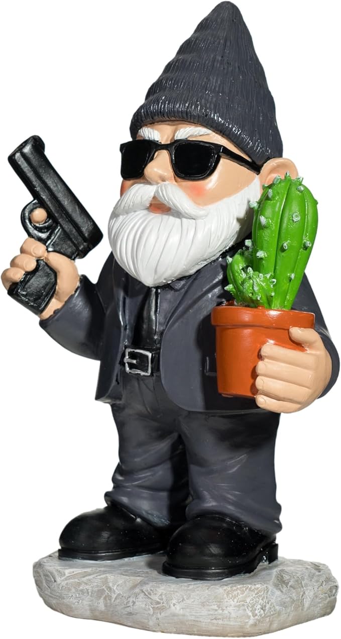 Gnome Decoration for Garden & Home - Professional Hitman Look Statue, Léon Inspired 8.7 Inch Resin Decor, Unique Outdoor Gift for Women/Men