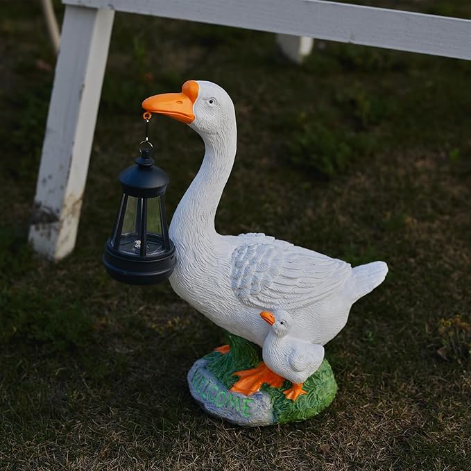 Solar Porch Goose Statue, Outdoor Goose Decor with Lantern for Yard Lawn Patio Balcony, Birthday Christmas Housewarming Gifts for Mom, Grandma, Women,12 Inch,Resin