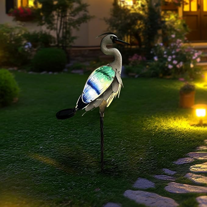 HONGLAND Solar Metal Crane Statue Garden Heron Sculpture, Glass Outdoor Heron Yard Art Coastal Ocean Bird Decor Lawn Ornament for Backyard Porch Patio Decor（24 Inch）