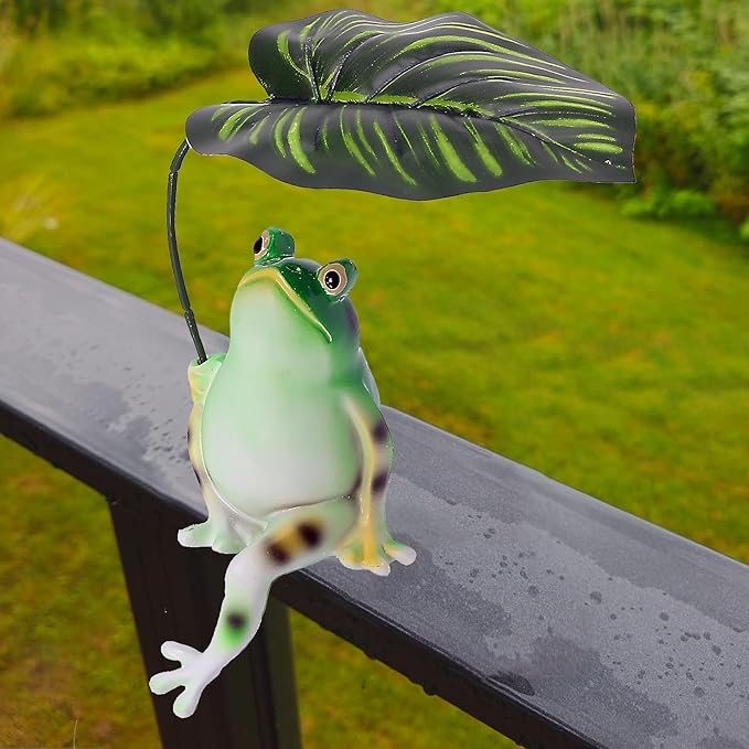 Frog Statue for Garden Outdoor Resin Frog with Leaf Umbrella Patio Lawn Porch Yard Indoor Home Decoration, Birthday Holiday Decor for Women Mom Grandma Garden Lovers