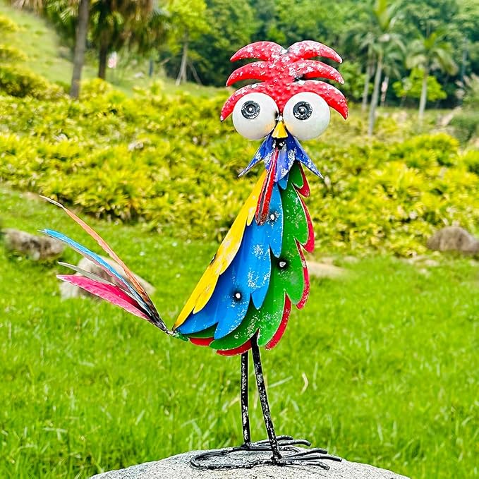 Natelf Outdoor Wacky Metal Rooster Yard Statue Decoration Roosters Decor Garden Statues Chicken Figurine Outside Decorations for Courtyard
