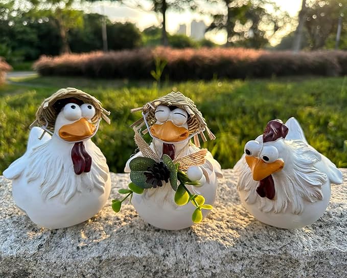 3Pcs Chicken Fence Decor, Funny Farm Sculpture Chicken Decor, Cute Chicken Sculpture, Resin Chicken Figurines, Animal Outdoor Statues for Home Garden Stairs, Farm, Patio, Backyard