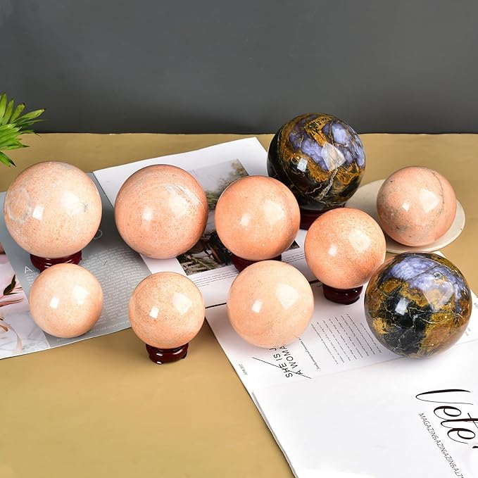 JIC Gem Natural Sunstone Sphere Ball with Wooden Stand for Fengshui Rare Healing Crystal Ball Decoation Meditation Energy Reiki Ball (90-100mm)