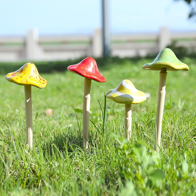 Ceramic Mushroom Garden Decor - 4pcs Ceramic Mushrooms for Garden, Mushroom Statue Decor, Fairy Garden Lawn Ornament Decor