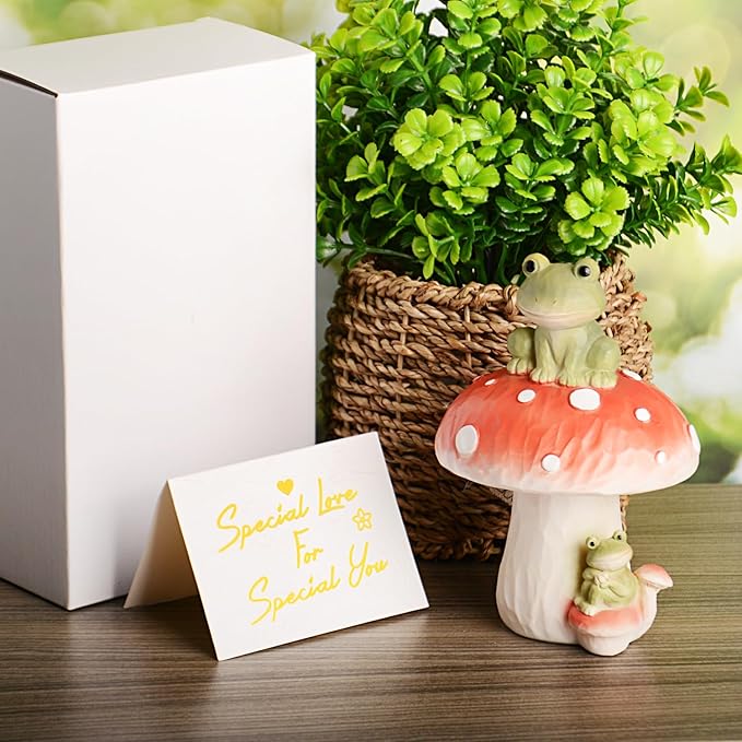 Frog Garden Decor Outdoor Statues, Mushroom Home Decor with Frog Figurines Outdoor Fairy Gardens Accessories Lawn Ornaments, Cute Garden Statues for Outside Yard Lawn Planters Art Decorations Gifts