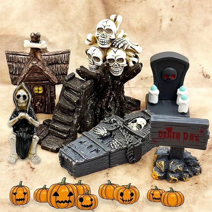 Halloween Miniature Figurines - 18Pcs Resin Ghost Tombstones Skull Heads Scene Ornaments Halloween Garden Accessories Mini Figurine Decorations for Outdoor Statues Home Village Crafts Decor
