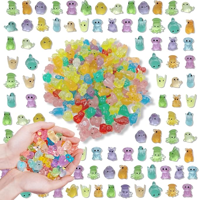 150/200 Mini Resin Animals Variety Pack Kit, 30 Types Tiny Resin Animals Figures, Hide Mini Figures Micro Landscape Ornaments Fairy Garden Accessories