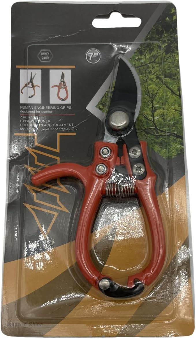 Upgrade Your Gardening Tools with Modern Pruning Shears – Precision Herb Snips, Flower Cutting Scissors, and Easy-Lock Safety Catch for Effortless Trimming.