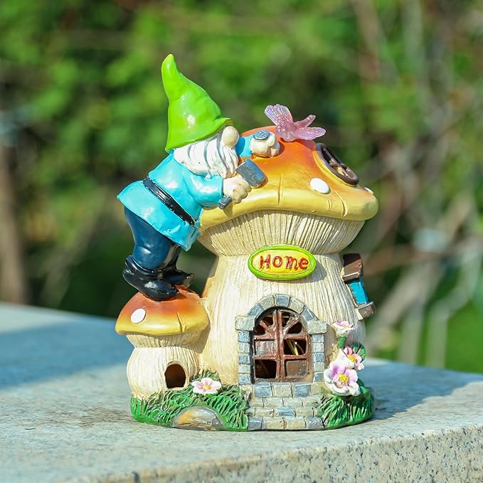 Garden Gnome Statue - Solar Powered Gnome Lights Decoration Outdoor Figurines for Yard with Gnome Building Mushroom House, Lawn Ornaments for Porch Balcony Patio Decor, Gifts for Mom Grandma