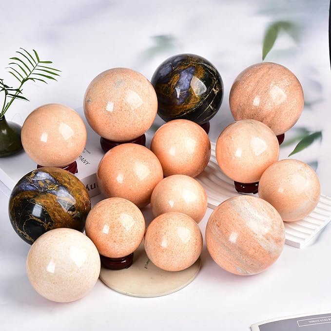 JIC Gem Big Sparkling Quartz Crystal Ball Sunstone Healing Crystal Gemstone Sphere with Decorative Wooden Stand for Meditation Gifts Decoration (80-90mm)