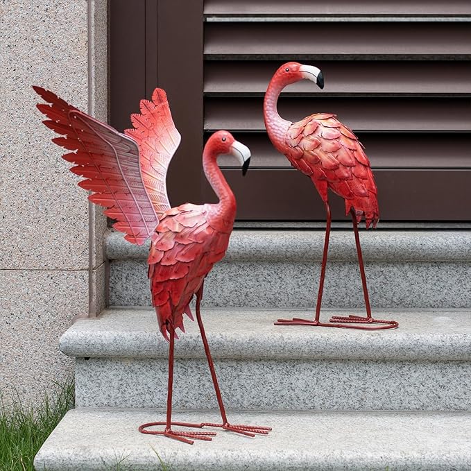 Natelf Pink Flamingo Garden Statues - Metal Flamingo Yard Art Decor, Weather-Resistant Outdoor Sculpture for Lawn, Patio, or Garden - Unique Gift for Women, Mom, Grandma