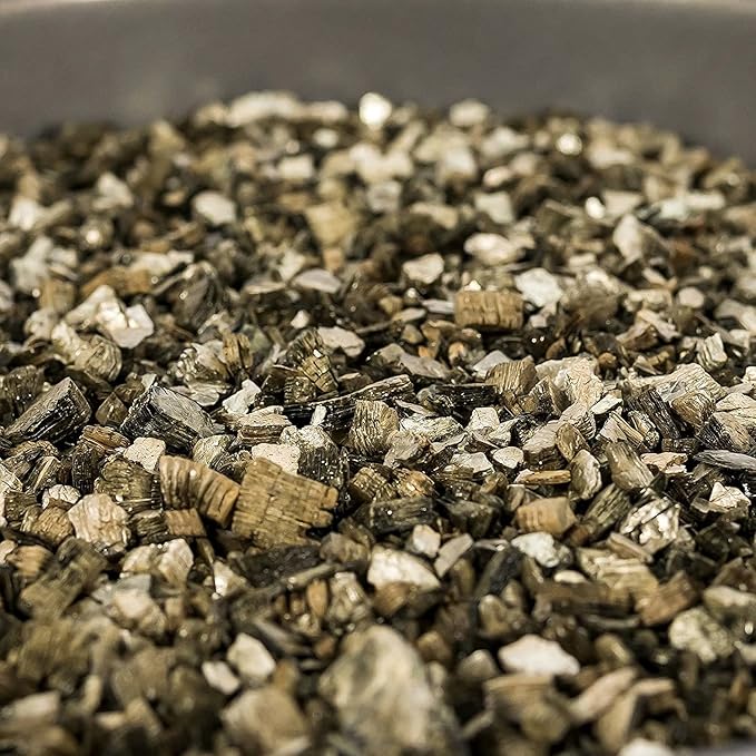 Unleash The Potential of Your Plants with Gardenera's Horticultural Vermiculite - The Perfect Soil Amendment for Optimal Growth - 4 Quart