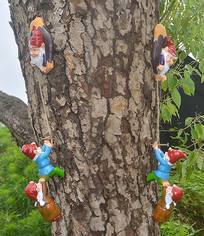 Outdoor Garden Gnome Climbing Rope Statue,Garden Gnomes Statue, Resin Garden Tree Hugger Outdoor Decor Accessories, Miniature Figurines Micro Garden Gnome Landscape Figurine for Lawn Balcony Patio