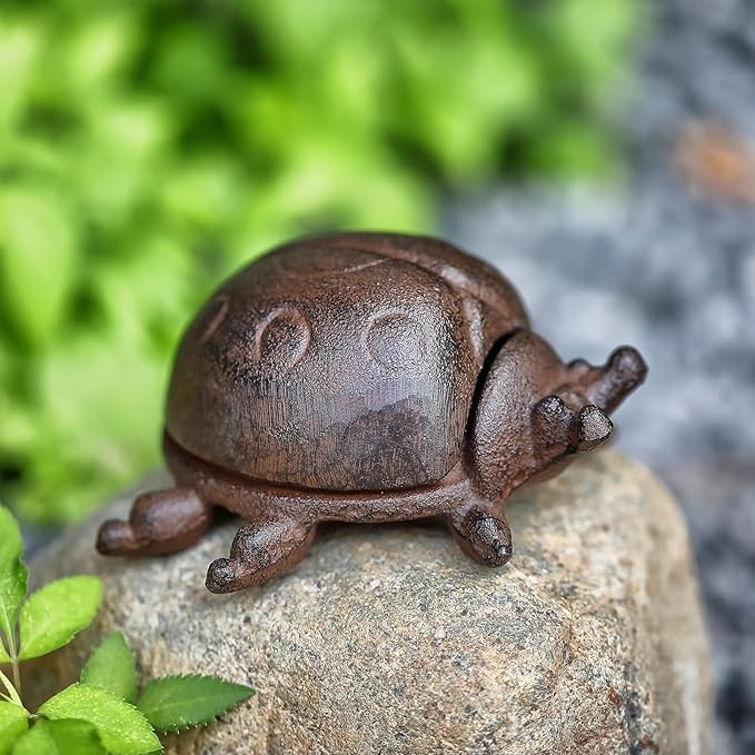 Hide a Key Ladybug Statue, Cast Iron Key Hiders Outside, Decorative Outdoor Spare Keys Holder, Animal Shaped Hidden Keys Holders for Indoor Garden Yard Patio Decor, Brown