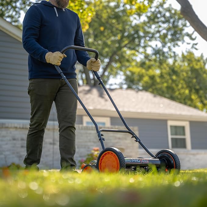 Scotts 18-Inch 7-Blade Push Manual Reel Lawn Mower