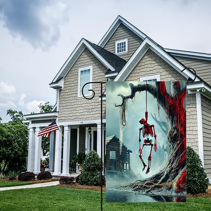 Halloween Horror Garden Flag 12x18 Inch Hanging Skull Swamp Tree Flag Outdoor Yard Decorations House Banner Porch Lawn Patio Home Decor