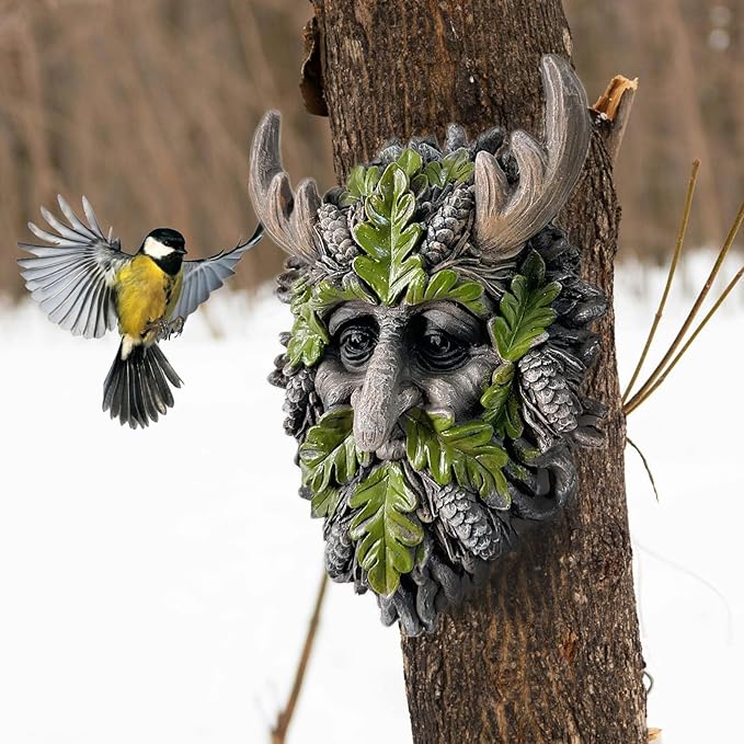 Tree Face Sculpture, Funny Horned Old Man Tree Hugger Statue, Indoor & Outdoor Creative Props for Garden and Home,8.27" x 5.12" x 2.4"