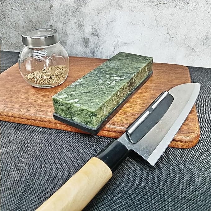 Large Size Polishing Sharpening Stone,Grit 10000# Knife Sharpener Whetstone Final Fine Polishing Natural Green Honing Oilstone for Knives Tools,Cutting Tools 180 * 60 * 30mm with Bamboo Base
