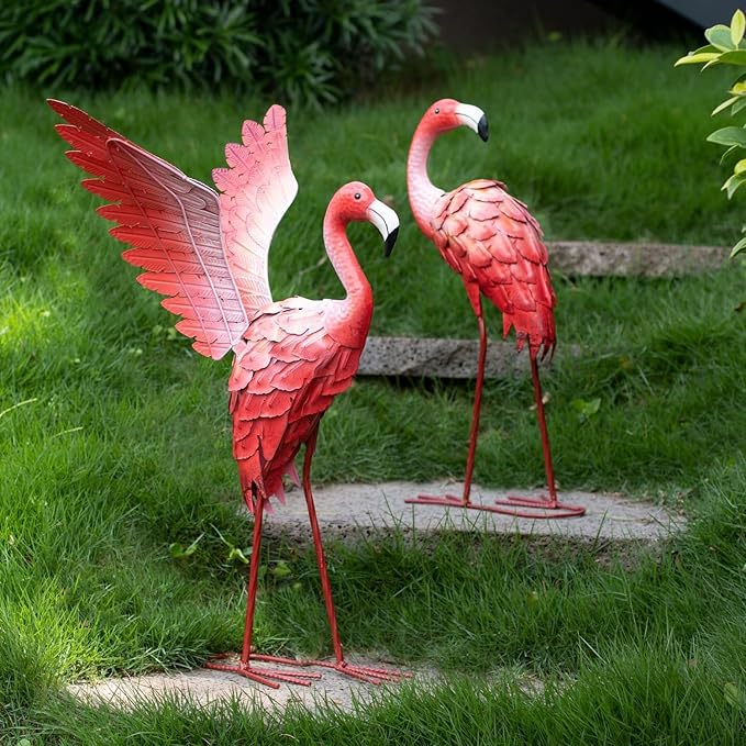 Natelf Pink Flamingo Garden Statues - Metal Flamingo Yard Art Decor, Weather-Resistant Outdoor Sculpture for Lawn, Patio, or Garden - Unique Gift for Women, Mom, Grandma