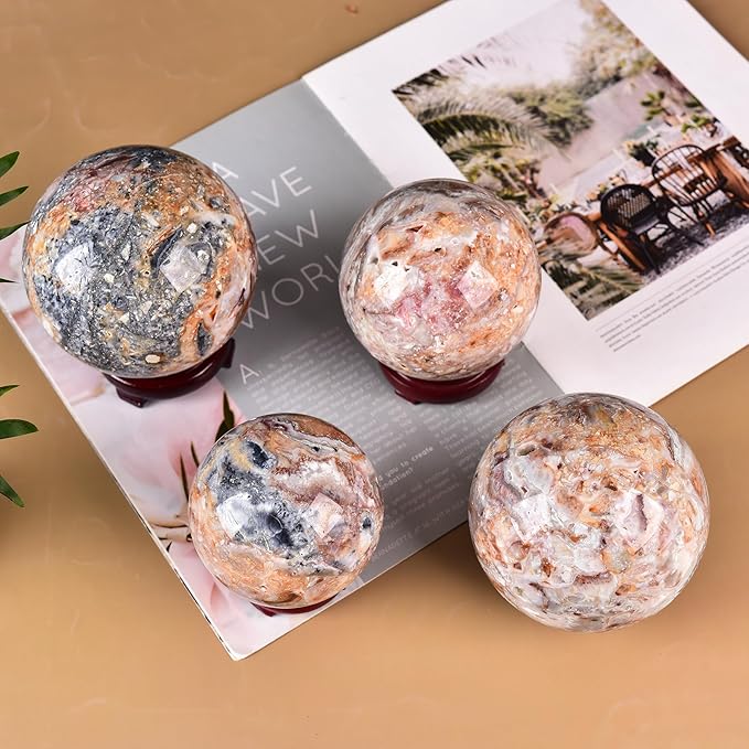 JIC Gem Extra Large Striped Agate Crystal Sphere Decorative Crystal Ball Healing Gemstone Sphere for Meditation,Office Table Decorations 110-120mm