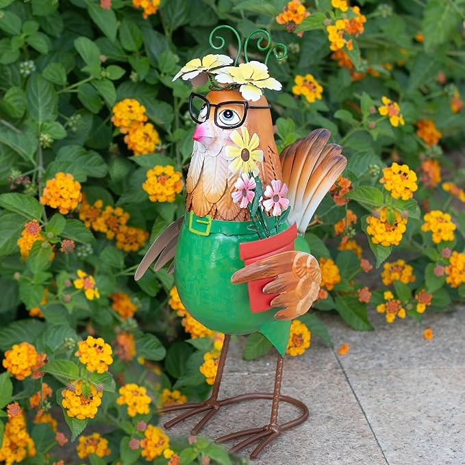 Natelf Metal Chicken Statue for Outdoor Decor Cute Rooster Hen Garden Sculpture with Vintage Glasses, Weather-Resistant Farmhouse Art for Yard, Patio, Coop, or Housewarming Gift for Mom, Friends