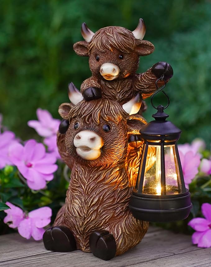 Solar Highland Cow Garden Decor - Resin Cow Statue with Solar Lantern Outdoor Yard Patio Decor - Ideal Gifts for Women,Mom Men (Copper)