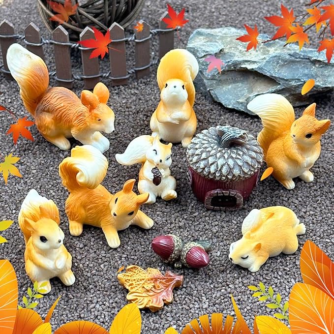 Miniature Squirrel Figurine, 21Pcs Mini Resin Squirrel Figures,Tiny Fall Forest Animals Figurines Fairy Garden Accessories for Outdoor Landscape Garden Lawn Pot DIY Cake Decorations