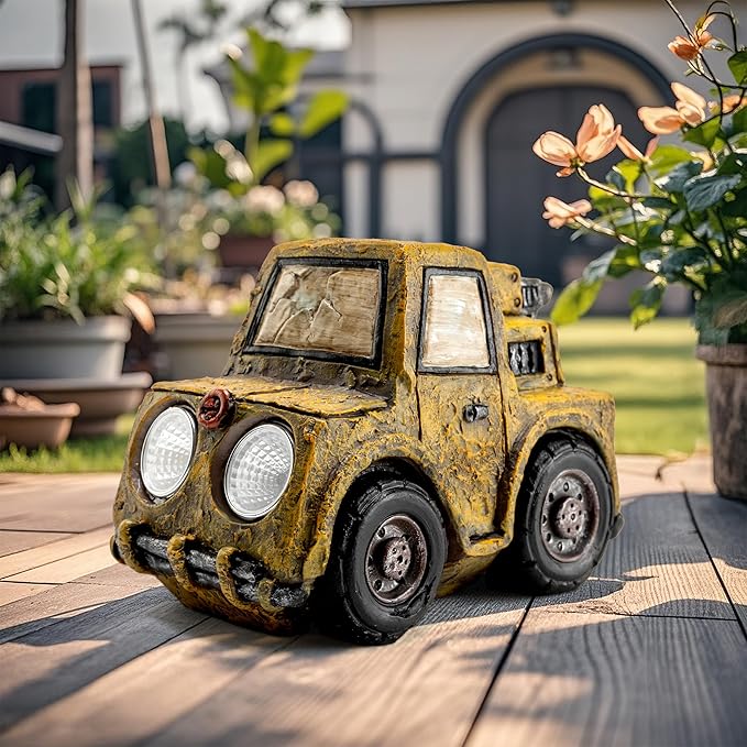 Garden Statue Outdoor Solar Car Decor with LED Light Vintage Resin Sculpture Construction Vehicle Rustic Decoration for Lawn Patio Yard Gifts for Women