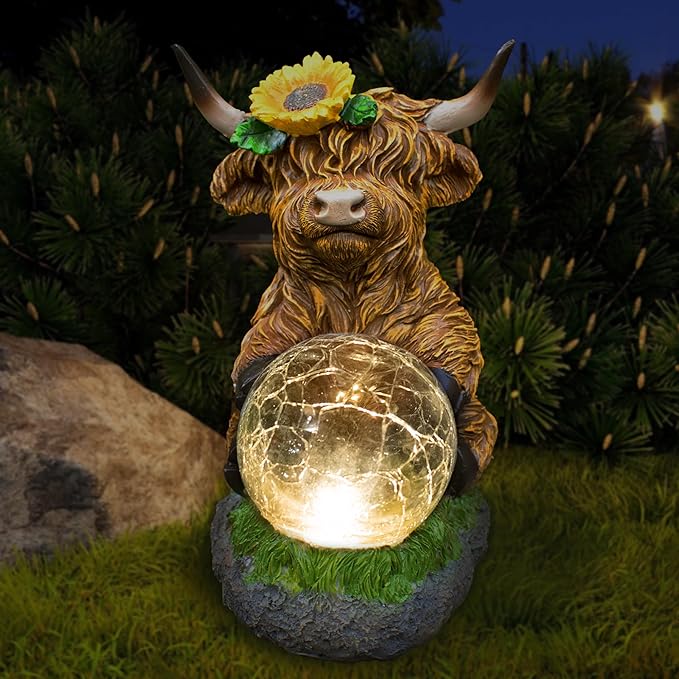Highland Cow Outdoor Statue with Solar Transparent Ball for Garden Outside Yard Lawn Decor Highland Cow Figurine Porch Patio Balcony Home, Birthday Gifts for Mom Women