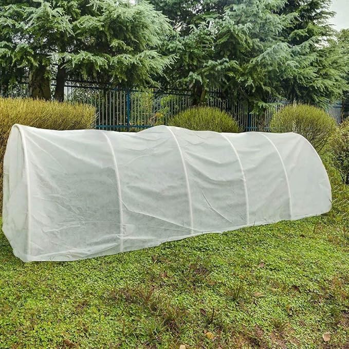 Agfabric Plant Covers Freeze Protection Floating Row Covers 6'x100' 0.9oz Plant Covers Freeze Sun Protection,Frost Cloth for Vegetables