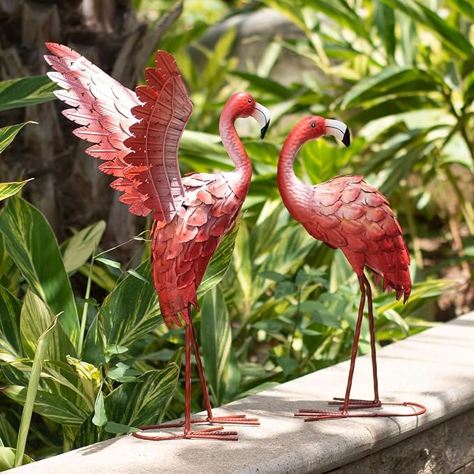 Natelf Pink Flamingo Garden Statues - Metal Flamingo Yard Art Decor, Weather-Resistant Outdoor Sculpture for Lawn, Patio, or Garden - Unique Gift for Women, Mom, Grandma