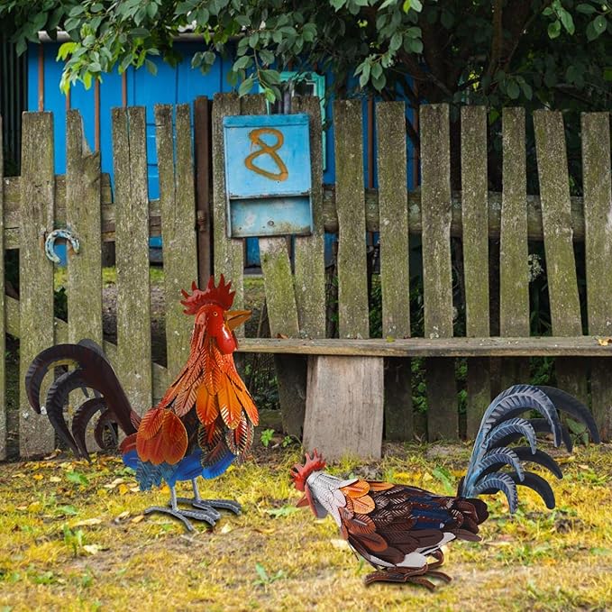 Rooster Statue Metal Chicken Sculpture Garden Decoration Metal Yard Art for Patio Lawn Backyard Outdoor Decoration,A Set of 2