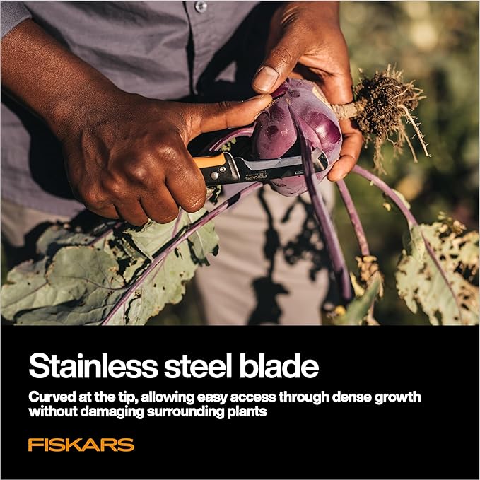 Fiskars Folding Knife for Produce Harvesting, Foldable Gardening Hand Tool with Ergonomic Design