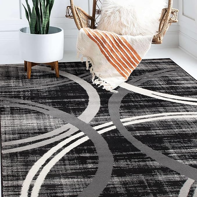 Rugshop Modern Wavy Circles Design Area Rug 5'3" x 7'3" Black